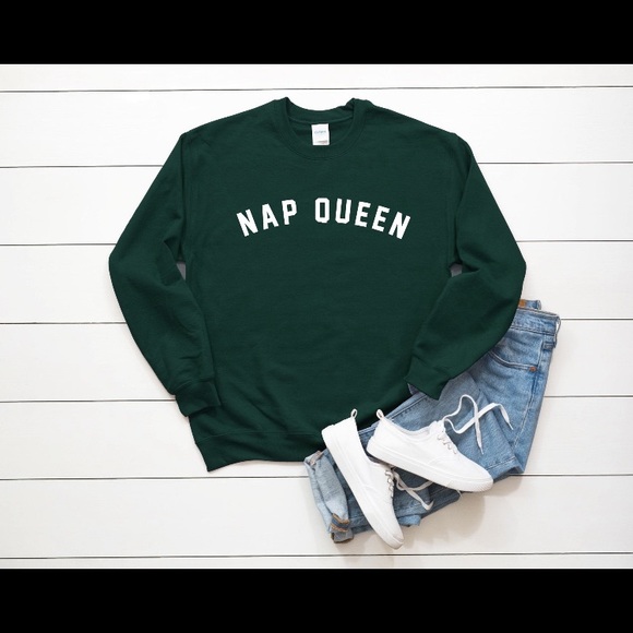 Nap Queen Sweatshirt • Made to order 🧵 - Picture 6 of 8
